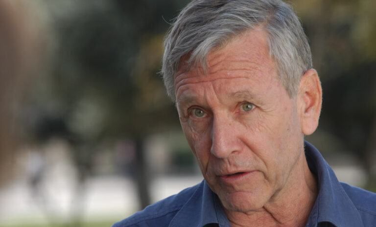 Portrait of Amos Oz - Photo by Flash90