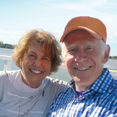 photo of Lee and Stuart Pollak